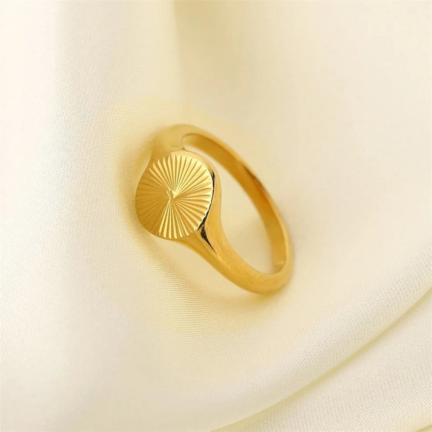 Couple's Sunbeam Signet Ring