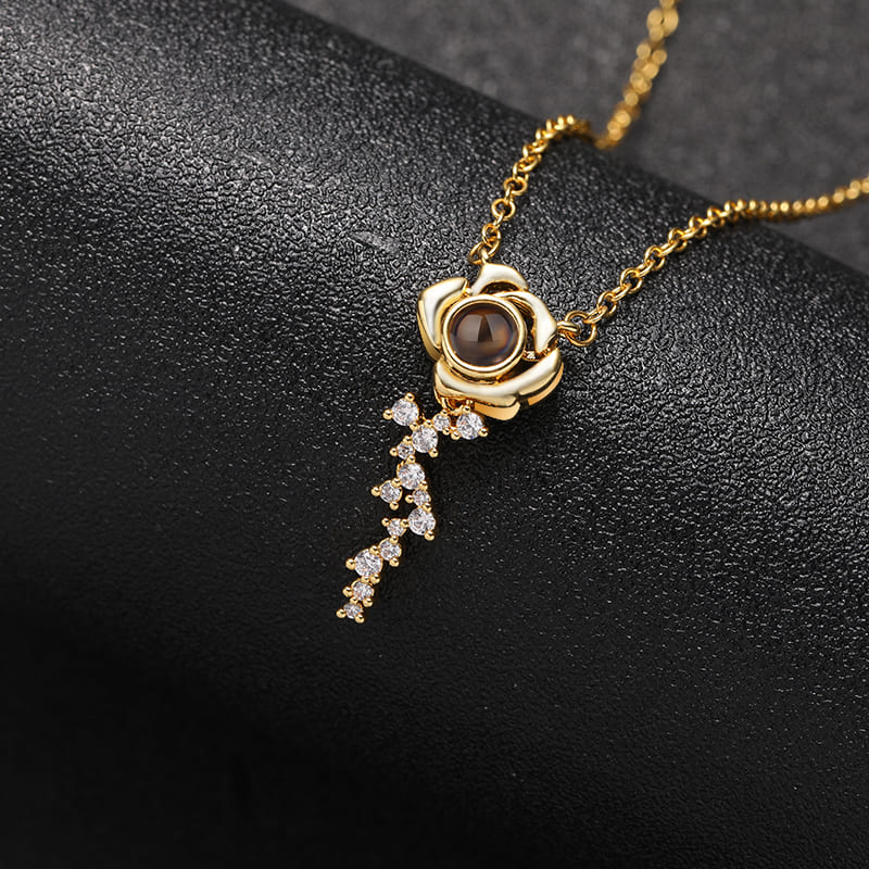 Blooming Rose Memory Projection Necklace
