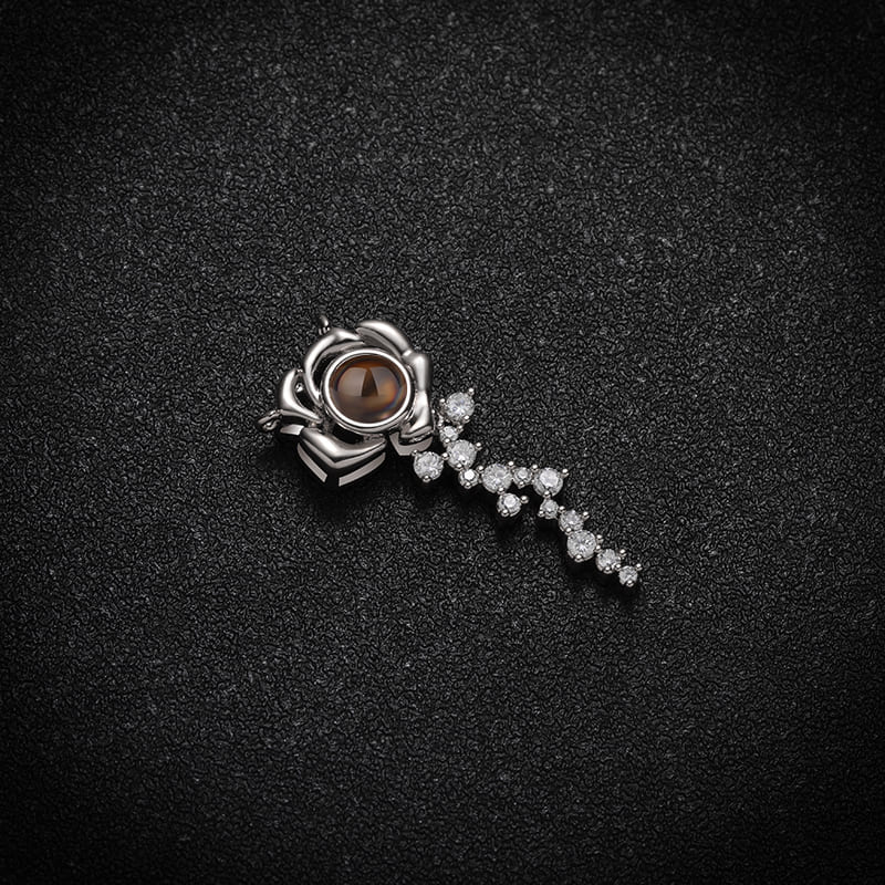 Blooming Rose Memory Projection Necklace