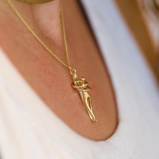 Best Friend Hugging Necklaces - Hidden Forever