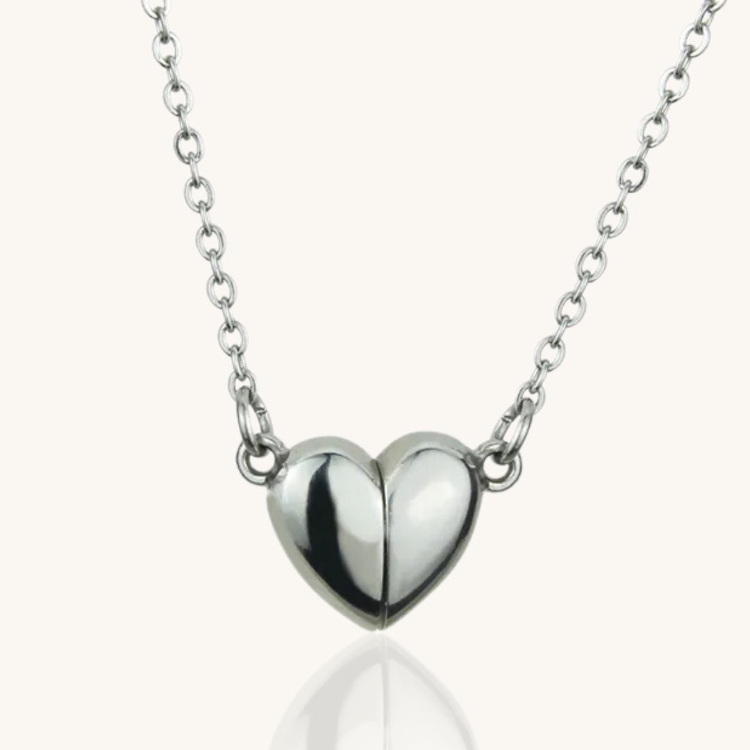 Best Friend Magnetic Mini Heart Necklace - Hidden Forever