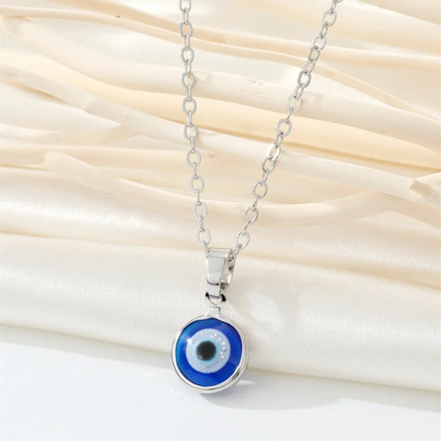 Charmed Gaze Evil Eye Pendant Necklace - Hidden Forever