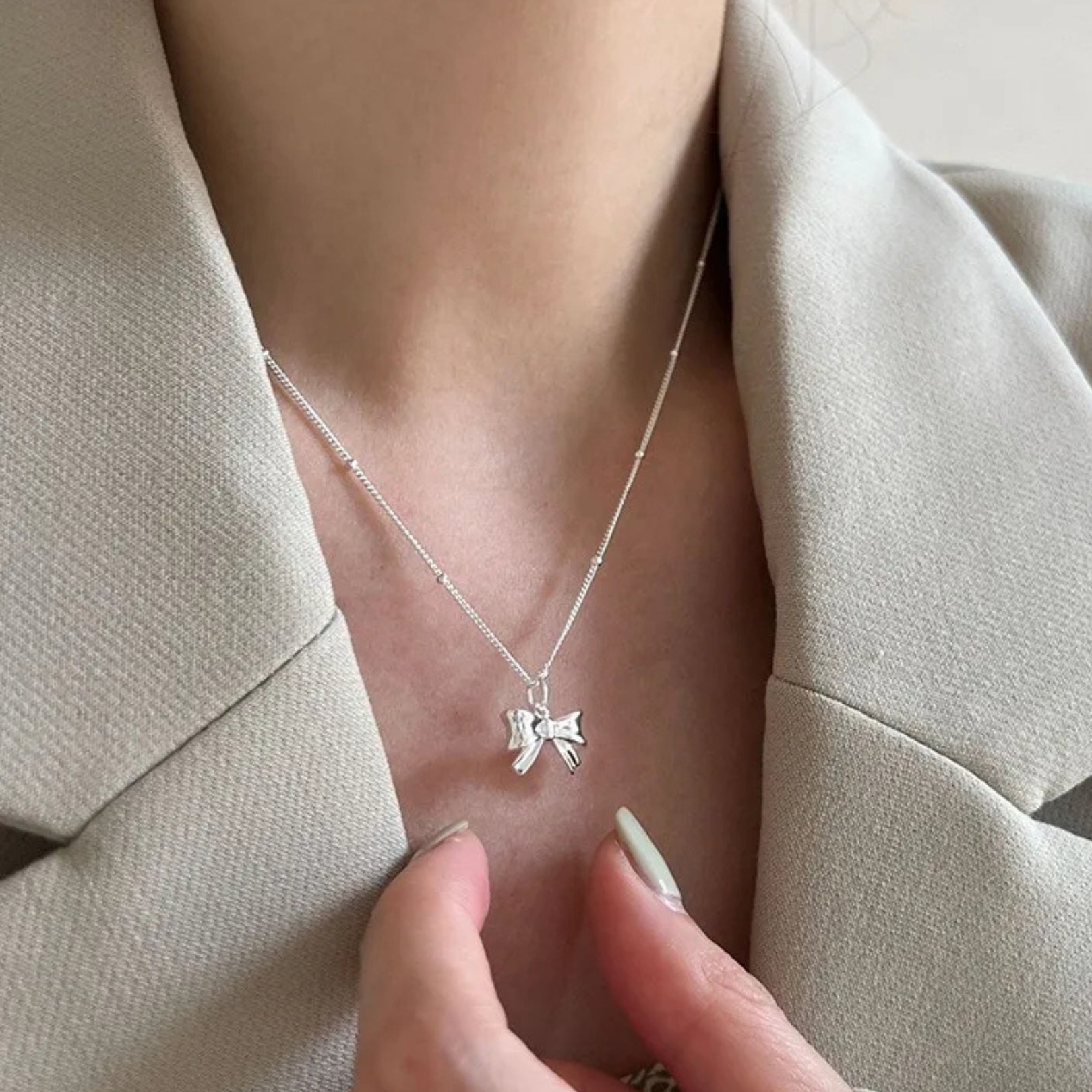 Charming Ribbon Bow Pendant Necklace - Hidden Forever