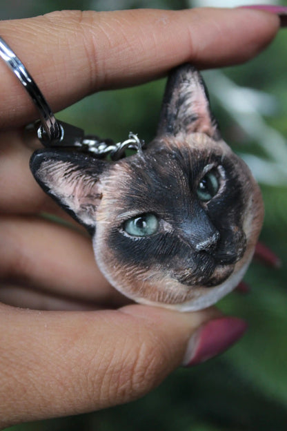 Custom 3D Pet Portrait Keychain - Hidden Forever