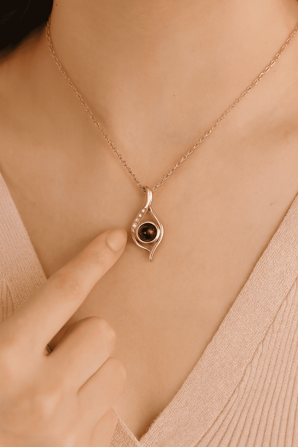 Custom Photo Projection Eye Necklace - Hidden Forever