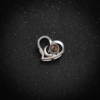 Lunar Heart Memory Projection Necklace - Hidden Forever
