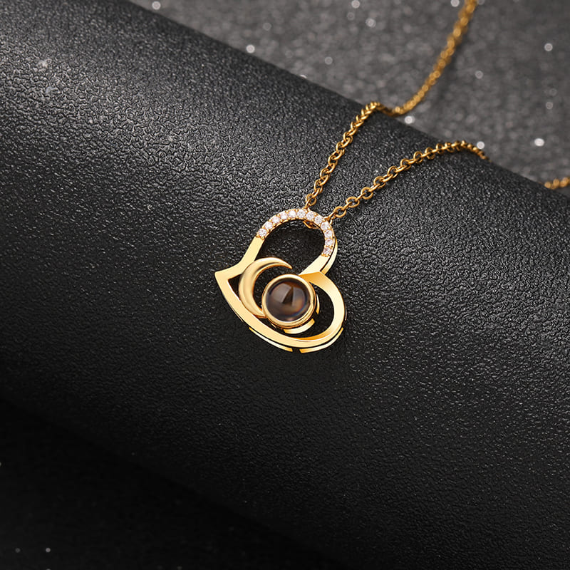 Lunar Heart Memory Projection Necklace - Hidden Forever