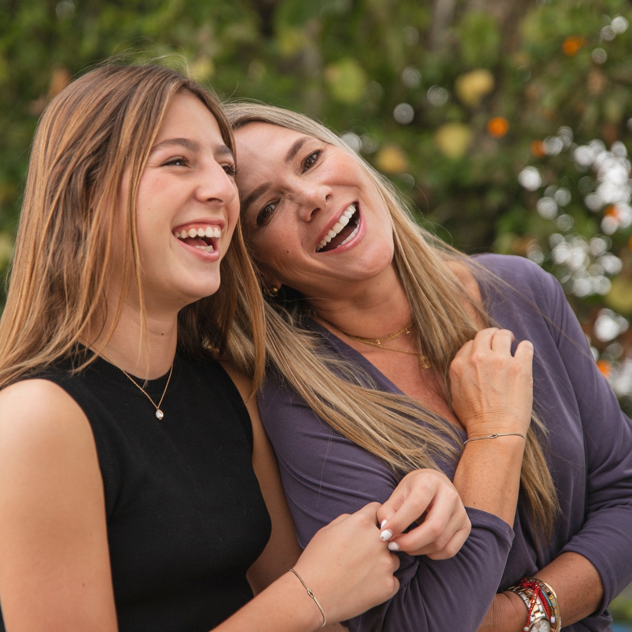 Mother & Daughter Eternal Bond Knot Bracelets - Hidden Forever