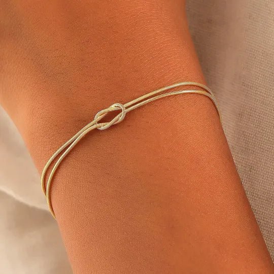 Mother & Daughter Eternal Bond Knot Bracelets - Hidden Forever
