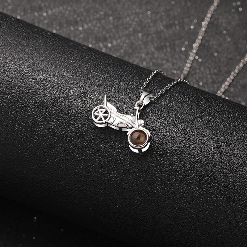 Moto Projection Necklace - Hidden Forever