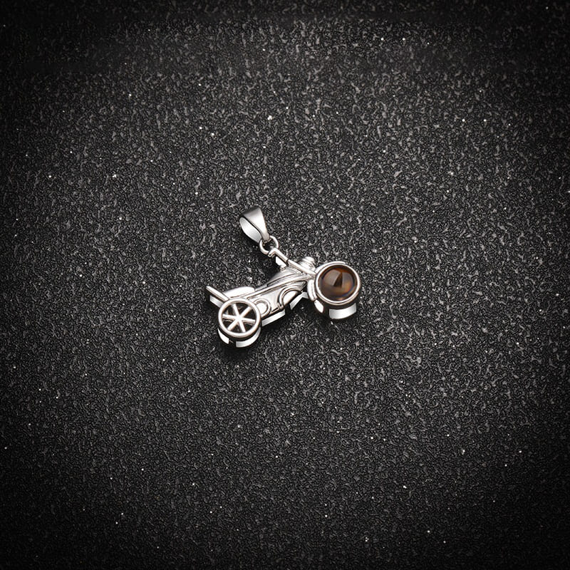 Moto Projection Necklace - Hidden Forever