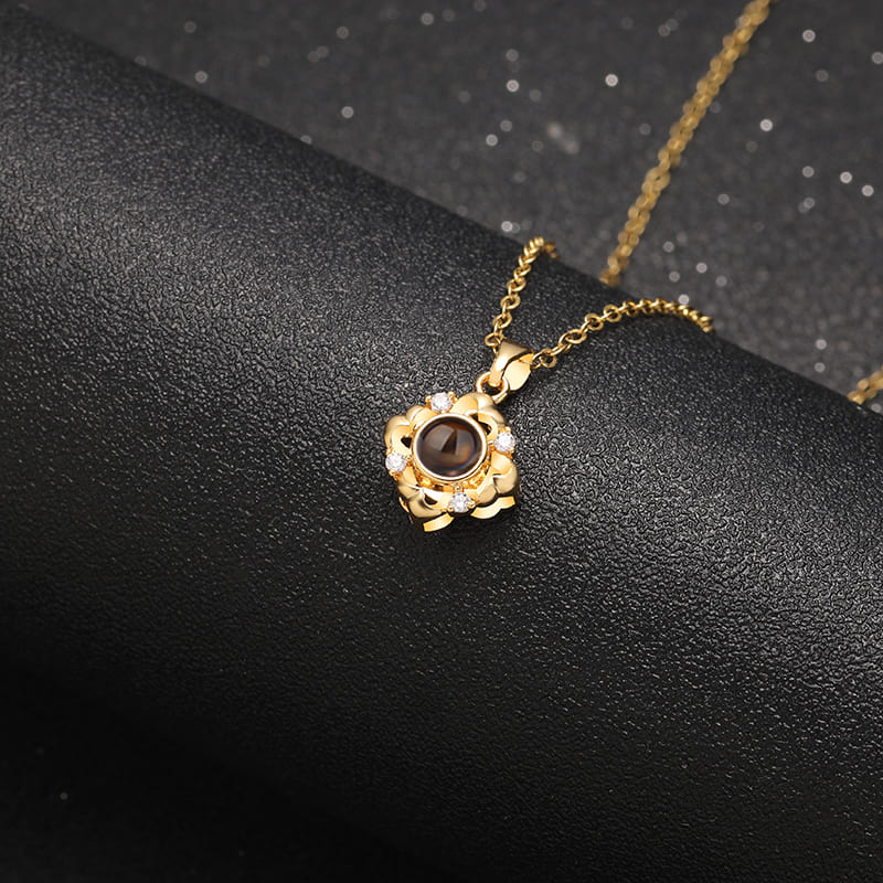 Serenity Bloom Projection Necklace - Hidden Forever