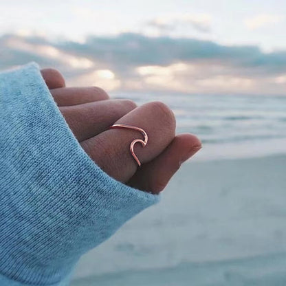 Serenity Wave Ring - Hidden Forever