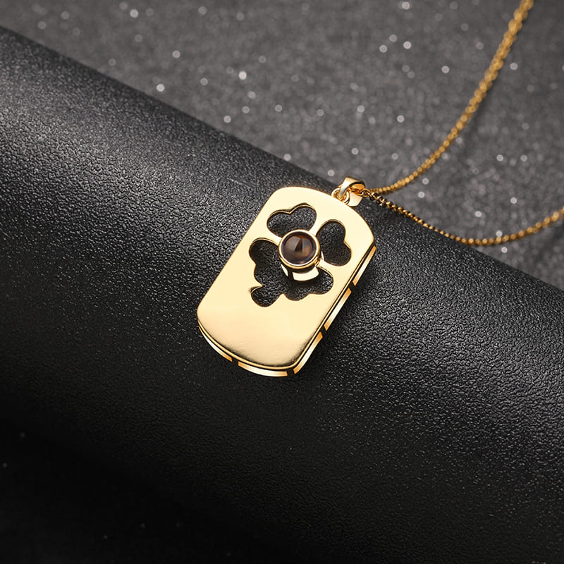 Timeless Clover Projection Pendant - Hidden Forever