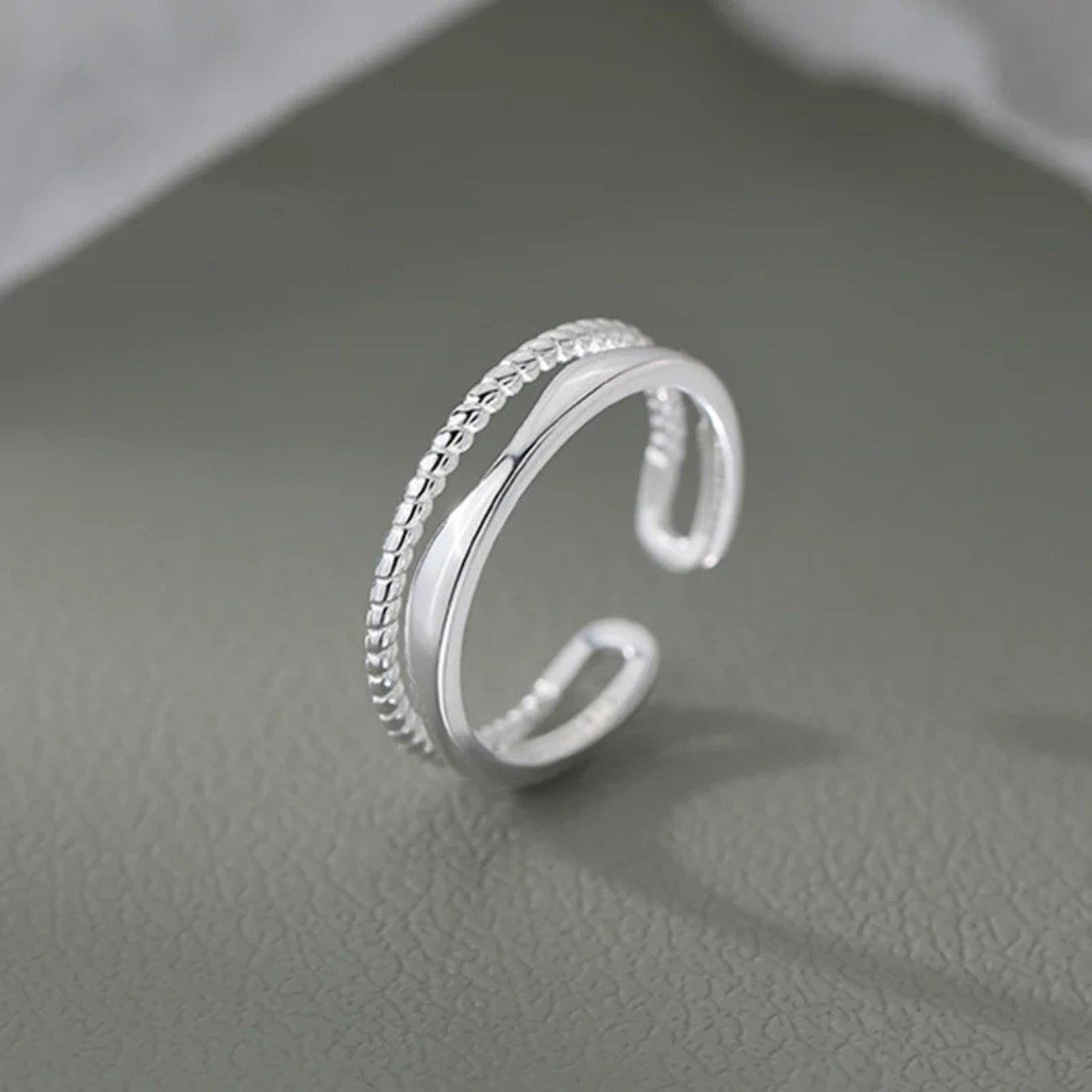 Wavy & Twist Dual - Line Dainty Ring - Hidden Forever